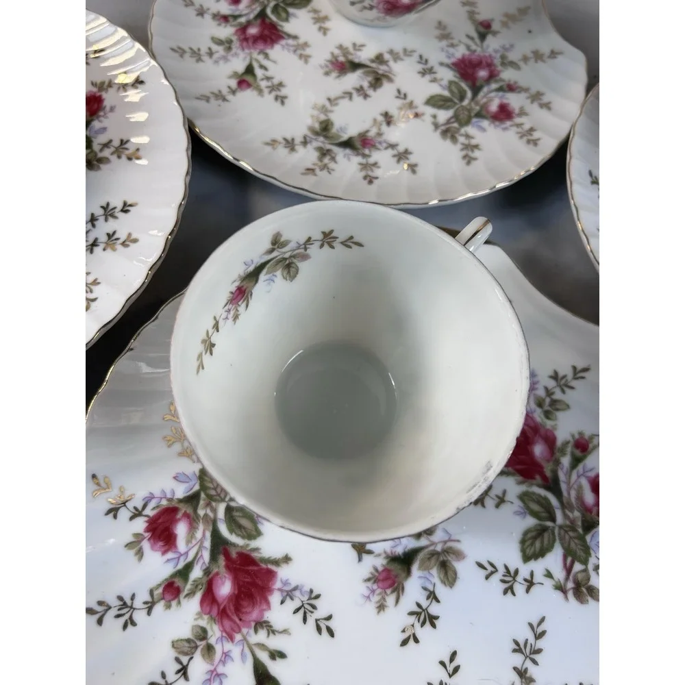 Vintage Japan Tea Cup Saucer Set 4 Floral Gold Trim Scalloped‎ Plates